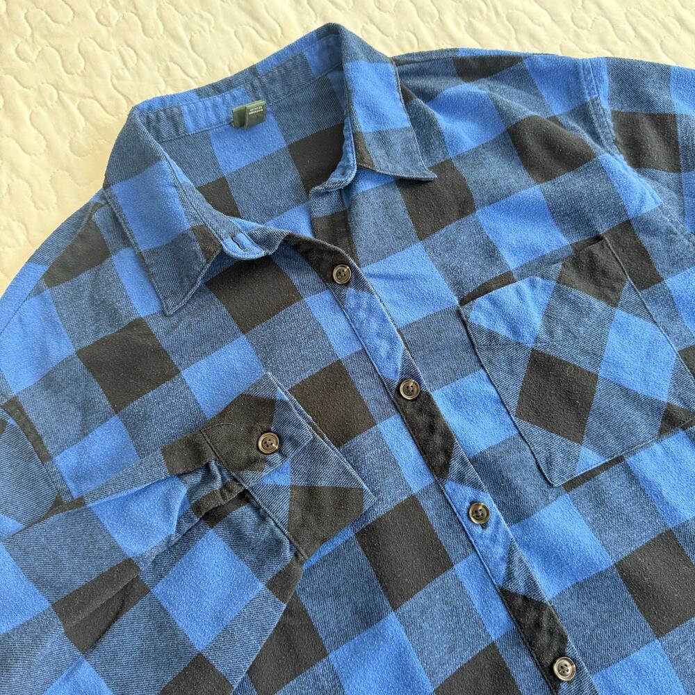 WOMEN LARGE BLACK & BLUE PLAID BUTTON UP SHIRT WORK CASUAL WESTERN HALLOWEEN